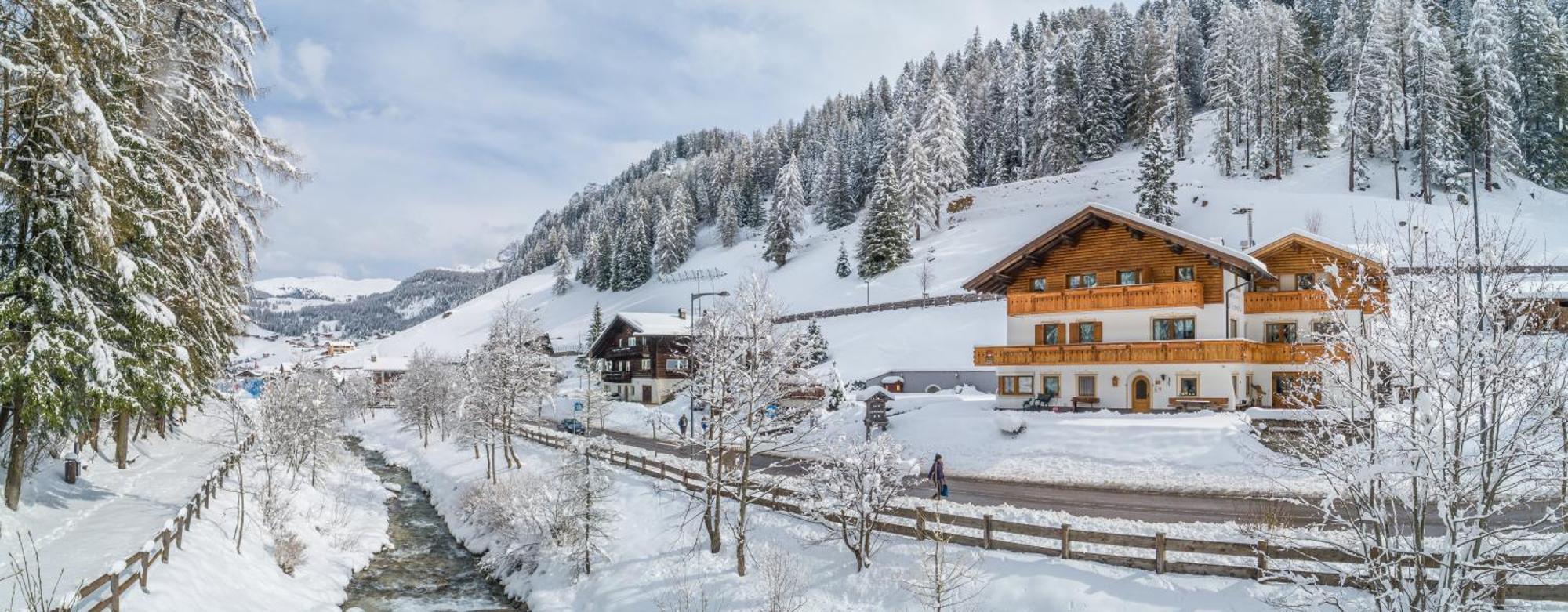 Garni La Grambla Hotel Selva di Val Gardena Luaran gambar