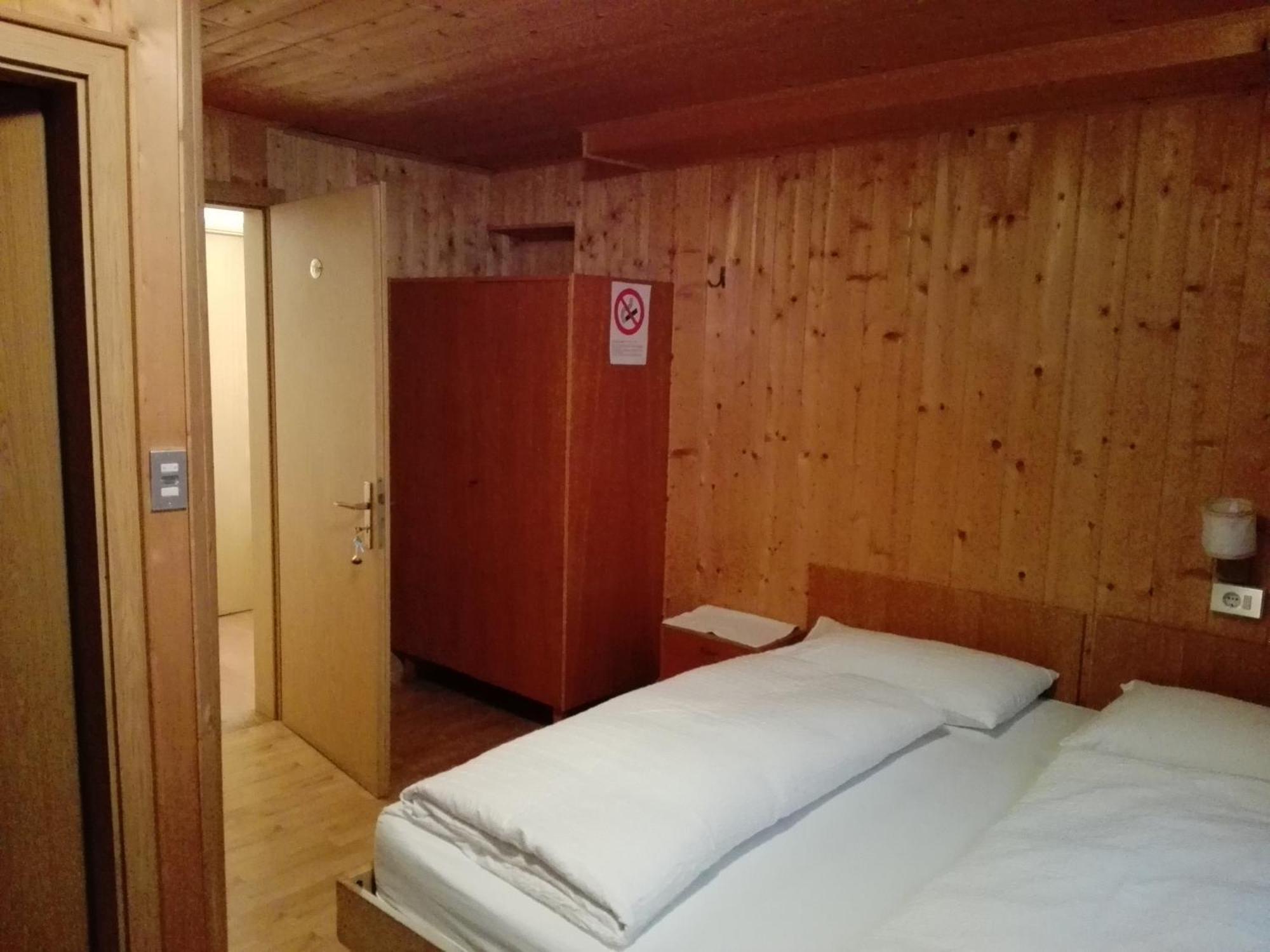Garni La Grambla Hotel Selva di Val Gardena Luaran gambar