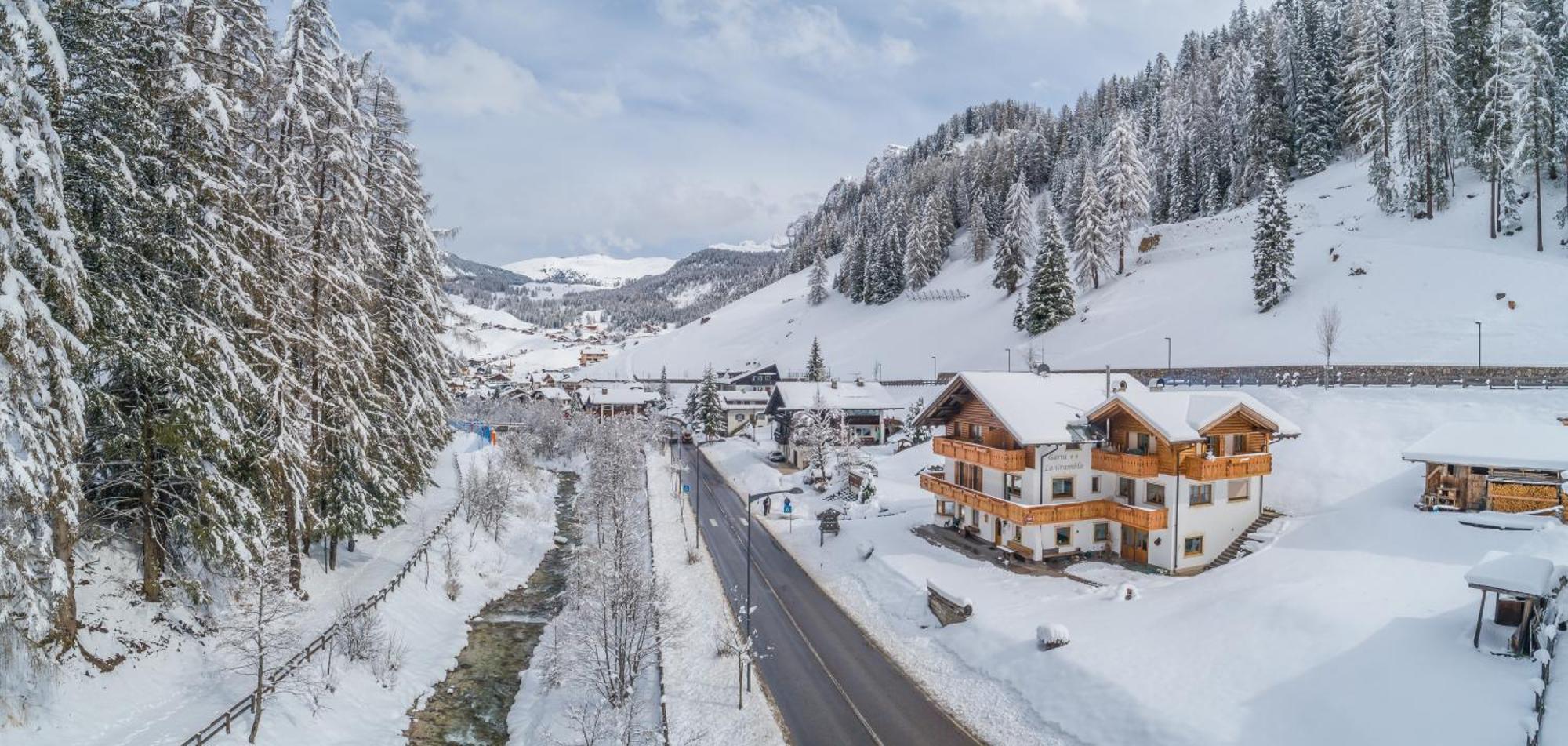 Garni La Grambla Hotel Selva di Val Gardena Luaran gambar
