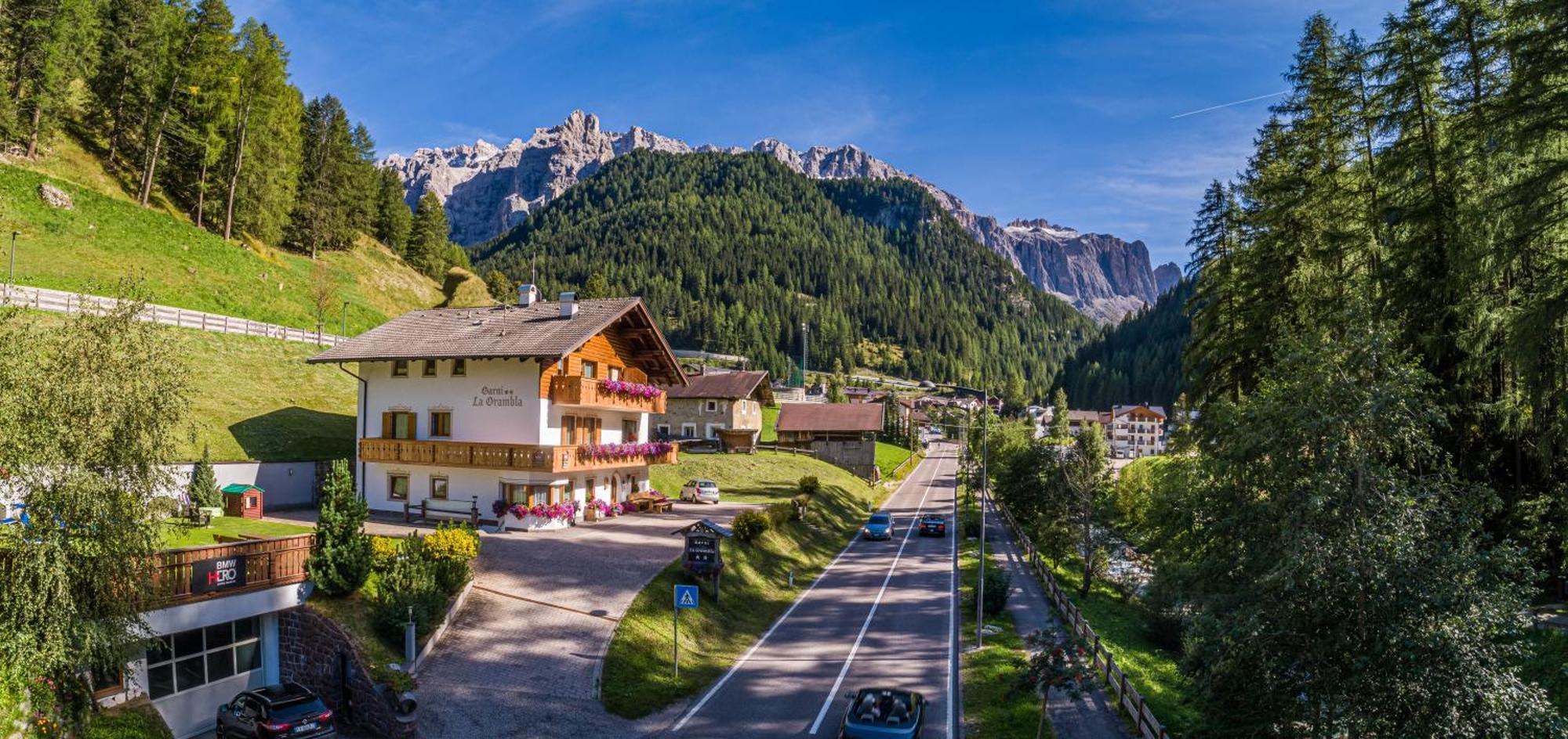 Garni La Grambla Hotel Selva di Val Gardena Luaran gambar