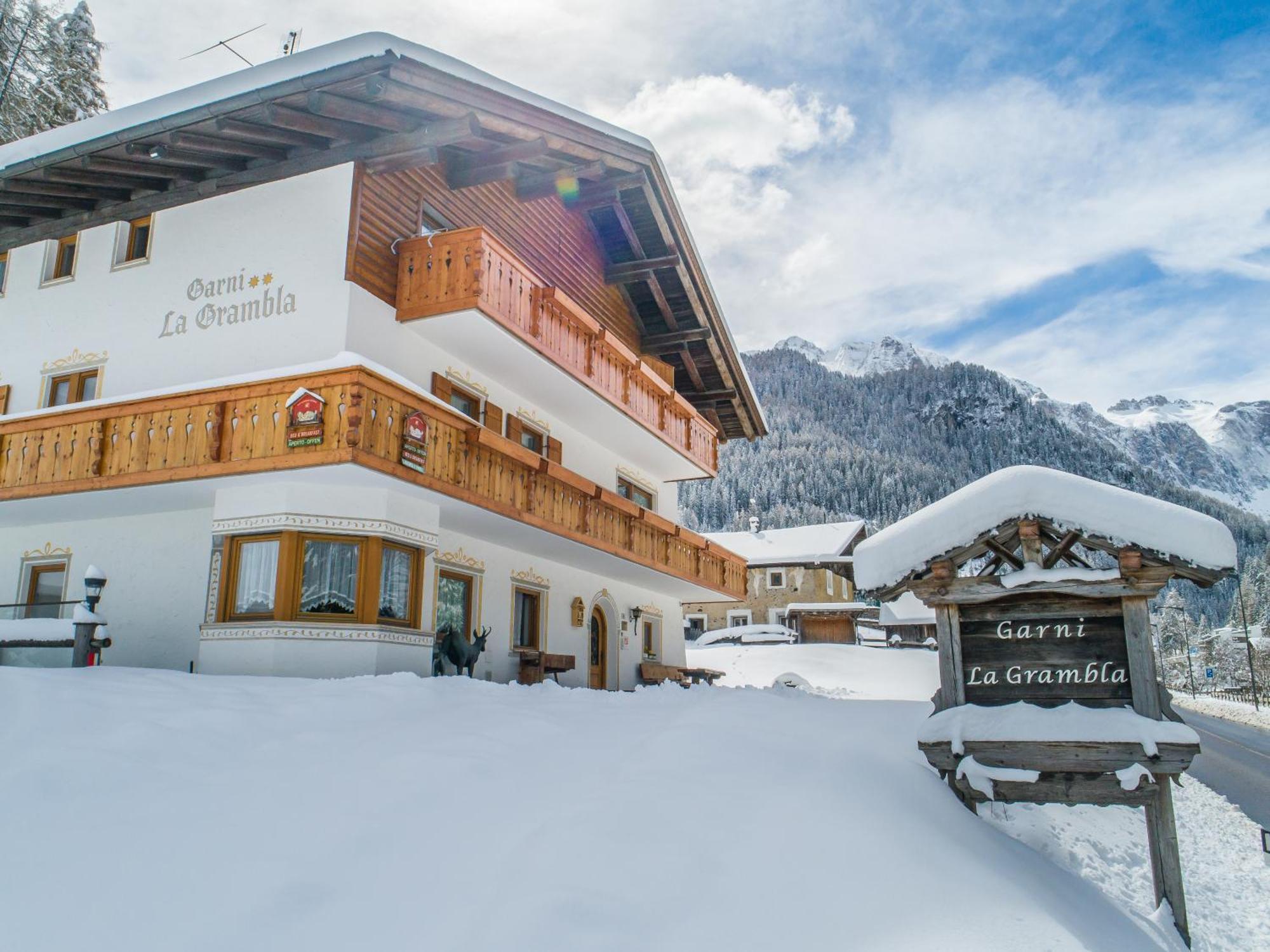 Garni La Grambla Hotel Selva di Val Gardena Luaran gambar